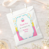 Kuchen und Sprinklen Geschenktütchen (Ausgeschnitten)