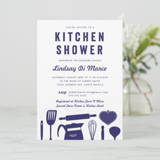 Küchendusche | Brautparty Navy Blue Einladung (Stehend Vorderseite)