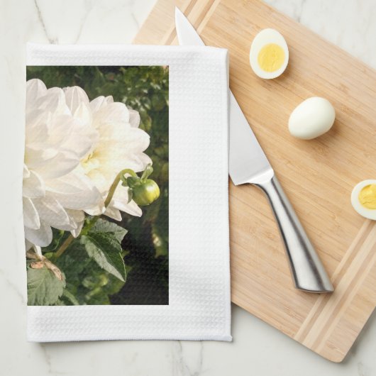 Küchenhandtuch mit zwei eleganten weißen Dahlien Geschirrtuch (Viertel Falte)