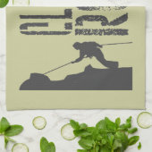 . KÜCHENTUCH (Gefaltet)