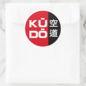 Kudo – Minimal Japanese Martial Arts Emblem Runder Aufkleber (Tasche)