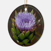 Kugel-Artischocke, Cynara Cardunculus, in der Keramik Ornament (Links)