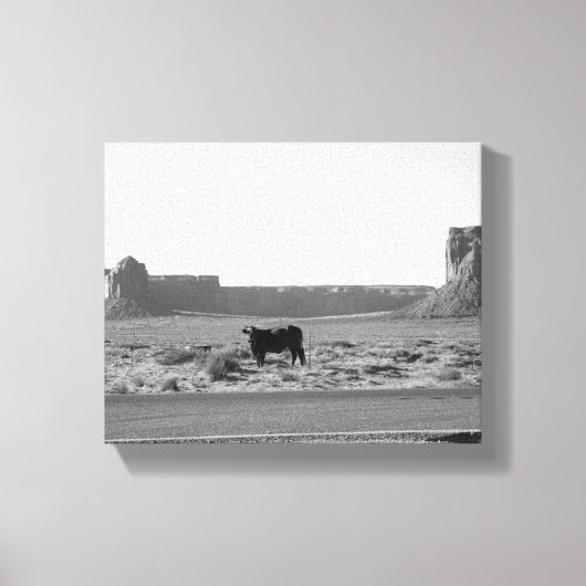 Kuh auf der Seite des Monumentals 8x10 Leinwanddruck (Vorderseite)