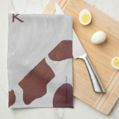 Kuh Braun-Weißes Monogramm Handtuch (Viertel Falte)