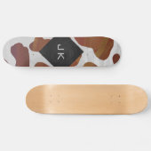 Kuh Braun-Weißes Monogramm Skateboard (Horizontal)