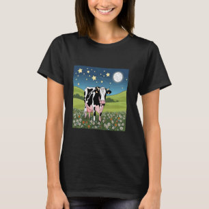 Kuh in sternenkundiger Wiese u2013 Träumerische Na T-Shirt