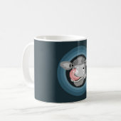 Kuh leckt Nase Kaffeetasse (Vorderseite Links)