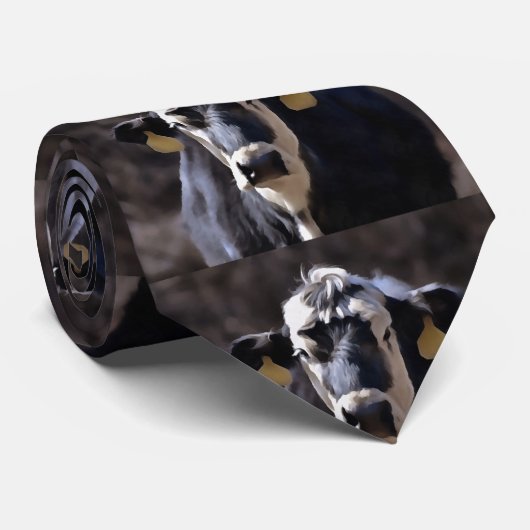 Kuh mit Ohrmarken Krawatte (Gerollt)