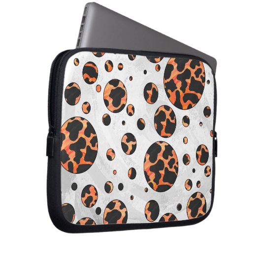 Kuh Schwarz und Orange Polka Dot Print Laptopschutzhülle (Vorne Rechts)