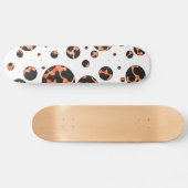 Kuh Schwarz und Orange Polka Dot Print Skateboard (Horizontal)