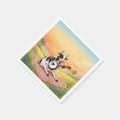 Kuh spielt Banjo auf einer Decke Serviette (Ecke)