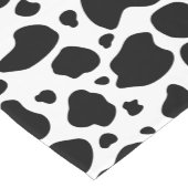 Kuh-Spots Muster Schwarz-Weiß-Tierdruck Kurzer Tischläufer (Ecke)