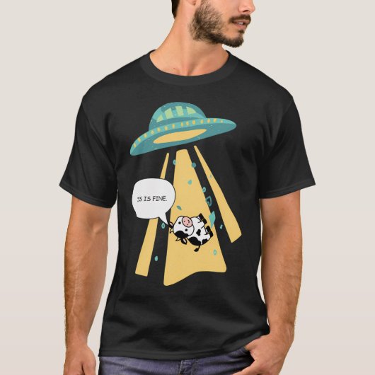 Kuh wird von Außerirdischen entführt T-Shirt (Vorderseite)