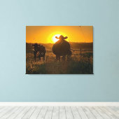 Kühe bei Sonnenuntergang Leinwanddruck (Insitu (Holzboden))