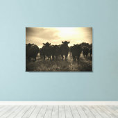Kühe in der Weide - Sepia Tone Leinwanddruck (Insitu (Holzboden))