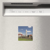 Kühe vor einer roten Scheune und Silo auf einem Ba Magnet (In Situ (Geschirrspüler))