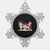 Kuhgeschenk| Schnee von Weihnachtskühen Schneeflocken Zinn-Ornament (Vorderseite)