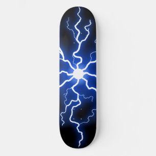 Kühle blaue Stromspannung Skateboard
