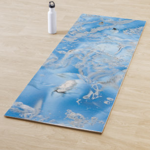 Kühler blauer Eisberg Yogamatte