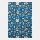 Kühles Blau mit weißem Schneeflockenmuster Winter Geschirrtuch (Vertikal)