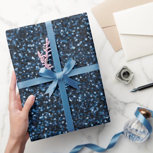 Kühles Jeansblau Feines Glittermuster Geschenkpapier (Schenken)