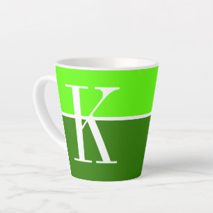 Kühles modernes zweifarbiges Monogramm Milchtasse