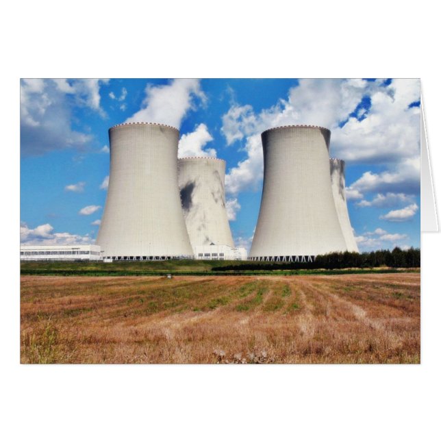 Kühltürme eines Nuklearen Powers (Vorderseite (Horizontal))