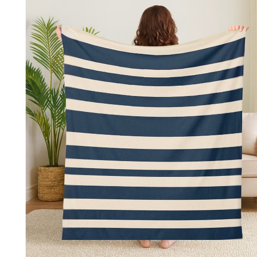 kühn gestreifte Navy Blue und Beige Küstendekorati Fleecedecke