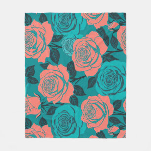 Kühn stilisierte Rosen in Teal- und Türkis-Tönen Fleecedecke