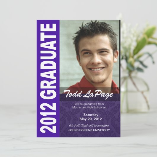 kühne, Angesagte Ankündigung des Graduation Foto 2 (Stehend Vorderseite)