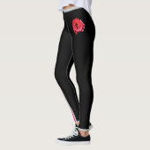 Kühne Eleganz mit Leggings mit roten und grauen Ak (Links)