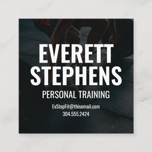 Kühne moderne Schwarzweiß-Fitness-Trainerin Quadratische Visitenkarte (Vorderseite)