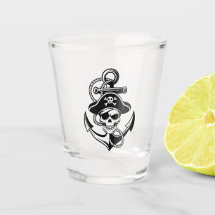 Kühne Piratenschädel und Anker - Schönes Design Schnapsglas