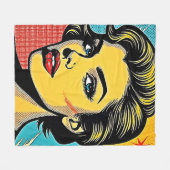 Kühne Pop-Art-Frau definiert Fleecedecke (Vorderseite (Horizontal))
