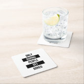 Kühne Sarazsche Zitat NUR langweilige Menschen lan Rechteckiger Pappuntersetzer (Vor Ort)