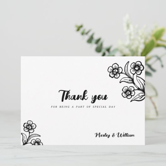 Kühne Schwarz-weiße Typografie Blumendanke Einladung (Stehend Vorderseite)