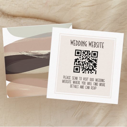 kühne und Edgy Dark Brown Wedding QR Code Begleitkarte