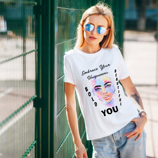 Kühne und schön: Verzieren Sie Ihr einzigartiges T T-Shirt