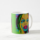 Kühner Pop Art-African American Woman mit Locs Kaffeetasse (VorderseiteRechts)