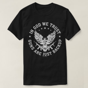 Kühnes Patriotisches T-Shirt – Wir vertrauen auf G