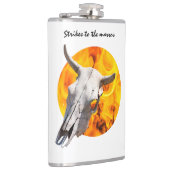 Kuhschädel und Feuer Flachmann (Rechts)