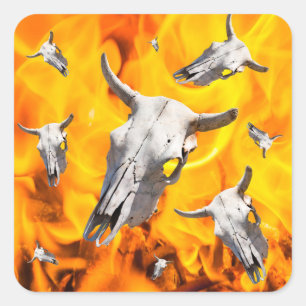 Kuhschädel und Feuer Quadratischer Aufkleber