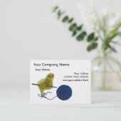 Küken, das Visitenkarte häkelt (Stehend Vorderseite)