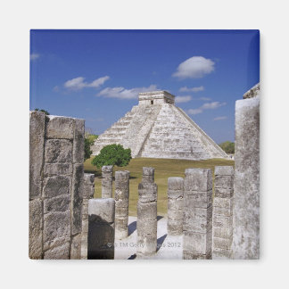 Kukulcan Pyramide aus der Gruppe der Magnet