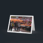 Kunden im Mercado Central, Valencia, Spanien Karte<br><div class="desc">Gäste im Mercado Central,  Valencia,  Spanien Grußkarte. Sie können dieses Produkt ganz einfach kostenlos anpassen,  wenn Sie Text hinzufügen oder die Farbe des Hintergrunds ändern möchten.</div>