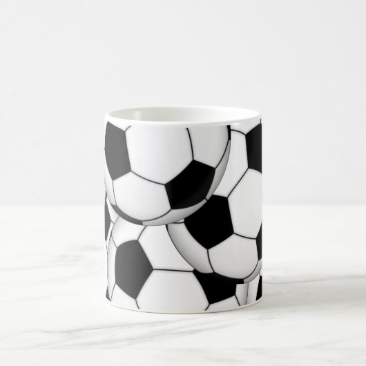 Kundengerechte Fußbälle Tasse (Mittel)