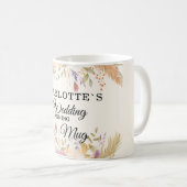 Kundenspezifische, blumenreiche "Hochzeitsplanung- Kaffeetasse (VorderseiteRechts)