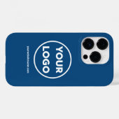 Kundenspezifische Firmenlogos und Website auf blau Case-Mate iPhone Hülle (Rückseite (Horizontal))