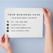 Kundenspezifische Flyer für Ihr Unternehmen (Hand)