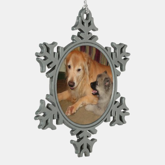 Kundenspezifische Schneeflockeverzierung 2 Schneeflocken Zinn-Ornament (Links)